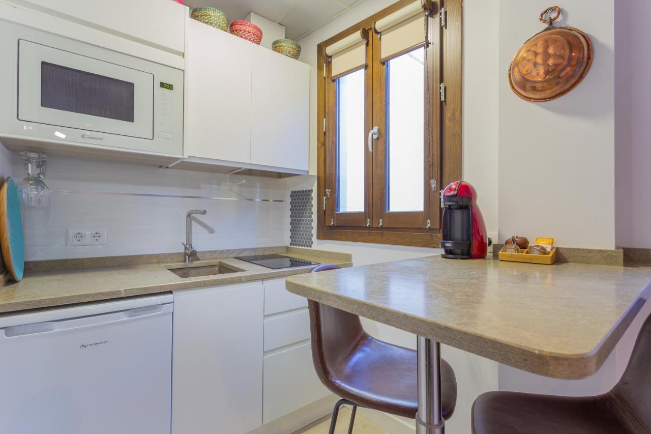 Apartamento Estudio Real Suites Гранада Экстерьер фото